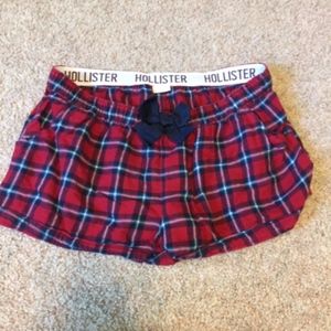 plaid Hollister booty shorts